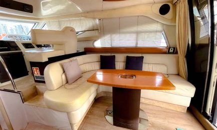 10-Alpha-Meta-Yacht-Saloon-Lounge