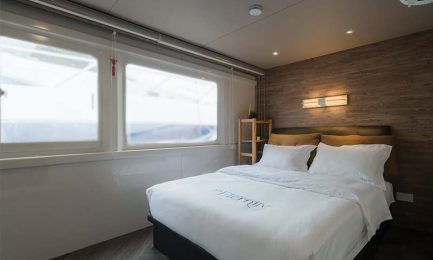 12-Ms-Eternity-Yacht-Cabin