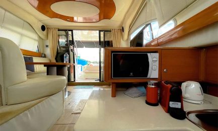 13-Alpha-Meta-Yacht-Galley-with-Microwave-Oven