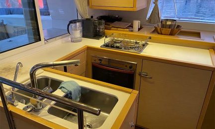 15-Waga-Mari-Yacht-Galley