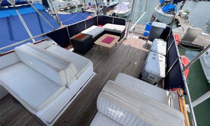 5-Maria-Yacht-Flybridge-1