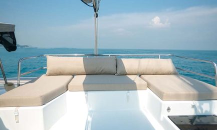 6-Dakota-Yacht-Sun-Deck-Seat