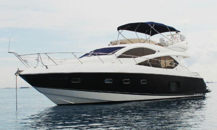 Eagle-Wings-2-Yacht-Charter