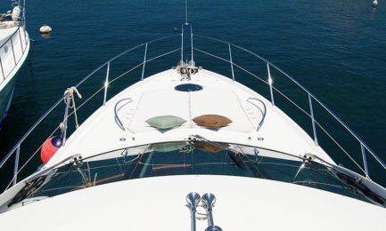 Eagle-Wings-2-Yacht-Front-Deck